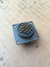 CONNECTOR 5935-00-826-1015