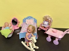 Barbie Möbel Kinderzimmer ,Schaukelstuhl,Spielzeug, Simba Kinder , Zubehör