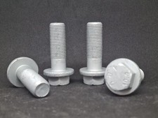 4x Schrauben M16x1,5x48mm