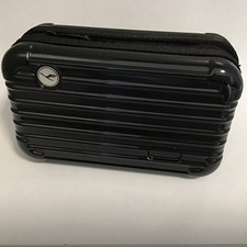 Lufthansa Amenity Kit First Classic Farbe schwarz Glanz 