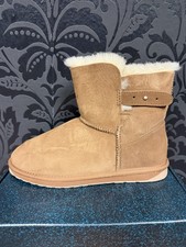 Emu Australia Summerlands