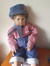 Puppenkleidung im Set