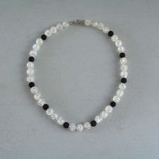 Edle Kette aus Bergkristall