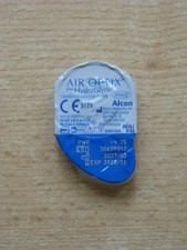 1 Monatslinse Air Optix HydraGlyde / -4,25 / MHD 02/2028 / neu