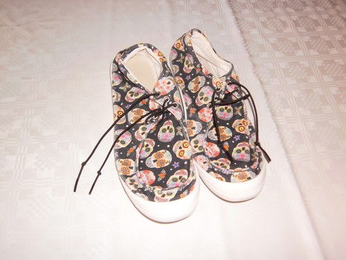 Leichte totenkopf sneaker - leichte,