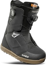 THIRTYTWO Snowboard Schuhe Snowboardboot LASHED DOUBLE BOA X VOLCOM Boot 2025