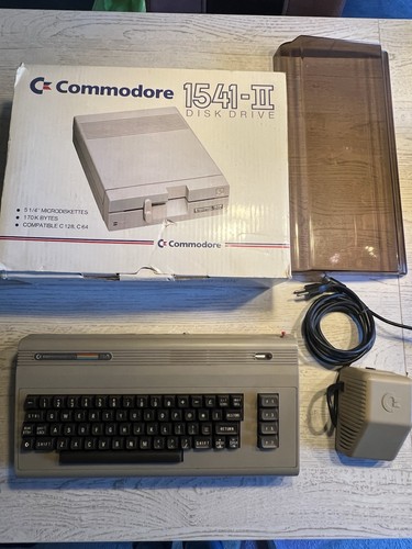 Commodore modded 1541 - *modded*,