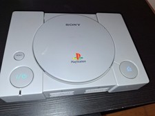 Sony PlayStation 1 (PS1)