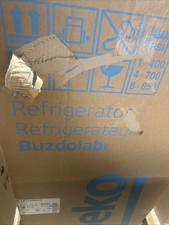 Beko BLSA210M4SN Einbau Kühschrank ohne Gefrierfach Schlepptür crisperBox LED