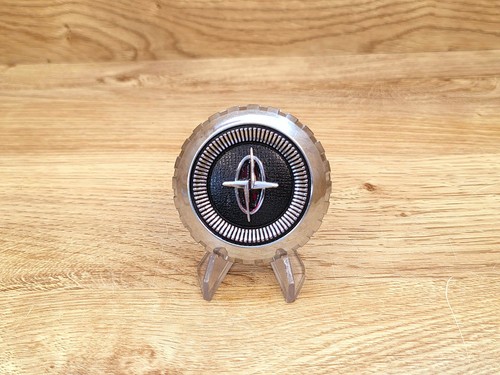 Datsun emblem original - ,