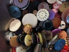 500g alte Knopfsammlung