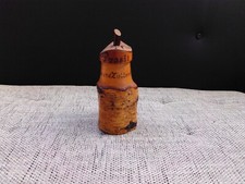 Holzkrug / Bierkrug mit Deckel, als Baumstumpf mit Rinde