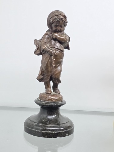 Skulptur kind bronzefigur - kind,