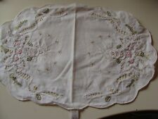 Tischdecke  / Tischläufersehr oval mit Weihnachtsmotiv 38 x 25cm