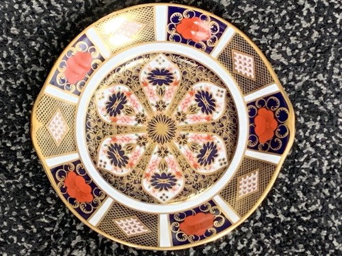 Royal crown derby - royal, imari