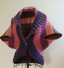 Warme Strickweste/Bolero, Gr. M - Handarbeit