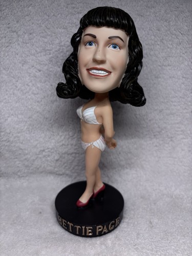 Bettie page headknocker - bettie,