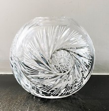 Kristall Rosenschale "Pinwheel" Design von Crystal Clear Industries, Polen
