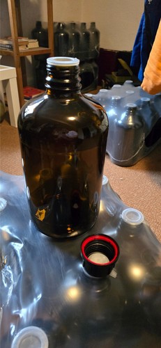 Braune glasflasche - glasflasche, –
