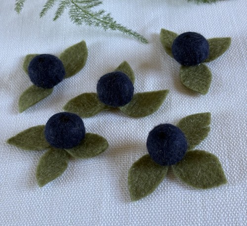 Filz blaubeeren mit grün - filz,