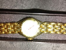 Frauen Armbanduhr Vergoldet