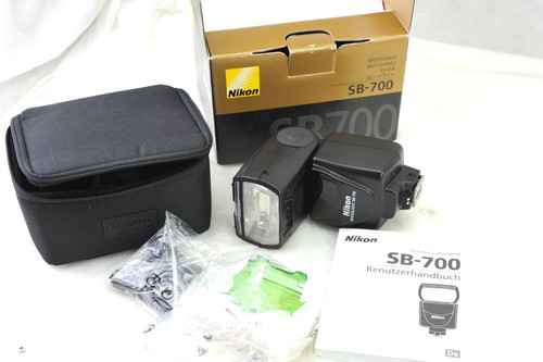 Nikon speedlight 700 sb700 - sb-700,