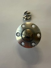 Pilot RC Fuel Dot für ferngesteuerte Flugzeuge, mit Magnetverschluss.