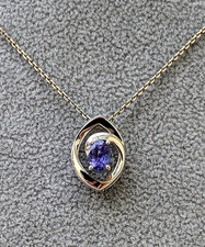 Tansanit-Silberanhänger mit