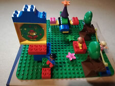 Lego Duplo großer Spielplatz mit großer Grundplatte, Karussell, Rutsche, Bäume