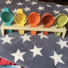 Tupperware 5 Haushaltshelfer mit Wandhalterung 70er Jahre 