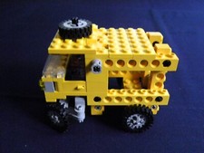 Lego Technic 8020 Auto mit