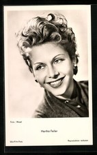 Schauspielerin Hertha Feiler, lächelnder Blick, Ansichtskarte 