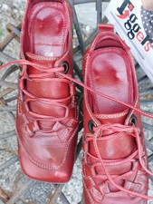 Tiggers weinrot Größe 38