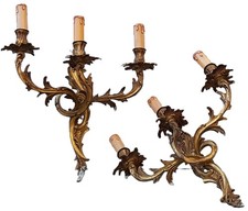 Paar antike Wandleuchten