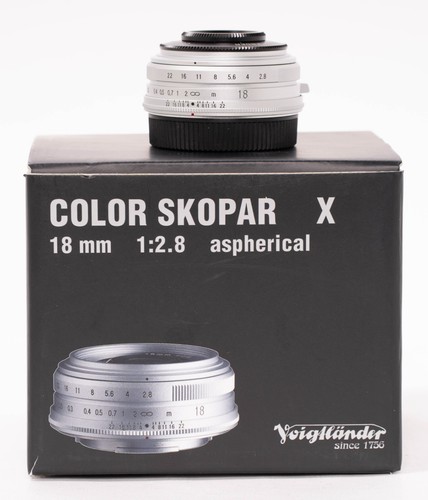 Voigtländer color skopar 18 - voigtländer,