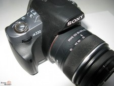 Sony Alpha 330 Digitalkamera SLR mit Objektiv DT 18-55 / 3,5-5,6 SAM lens