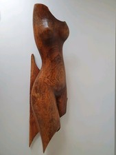 Handgeschnitzte Akt-Skulptur