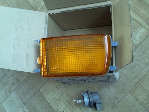 Blinker links vorn