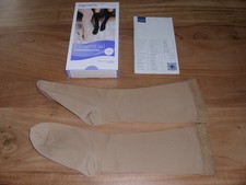 1 paar Kompressionsstrümpfe Kniestrümpe Essential von Sigmaris, Klasse CCL 1