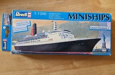 Revell Miniships Queen