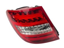 Original Mercedes-Benz C-Klasse S204 Heckleuchte Rückleuchte Links A2048204664