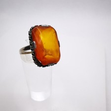 Antique Amber Gemstone 800