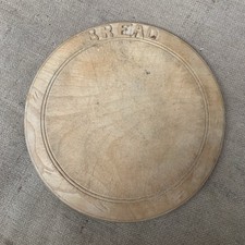 Antikes geschnitztes rundes