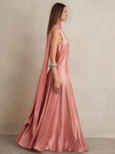 Reiss Fae Satin Cape Maxikleid