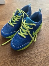 Rollschuhe Schuhe mit Rollen