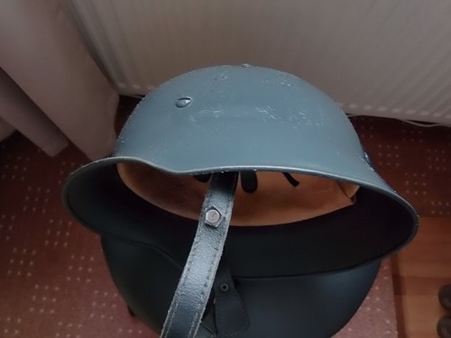Stahlhelm aus met.kk