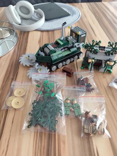 Lego indiana jones 7626 - jones,