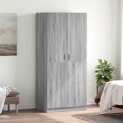Kleiderschrank