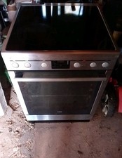 E-Herd mit 4 Ceran Kochfeldern