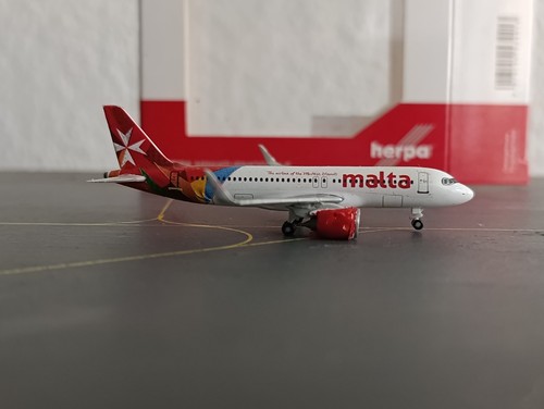 Custom malta air - (wie, herpa)